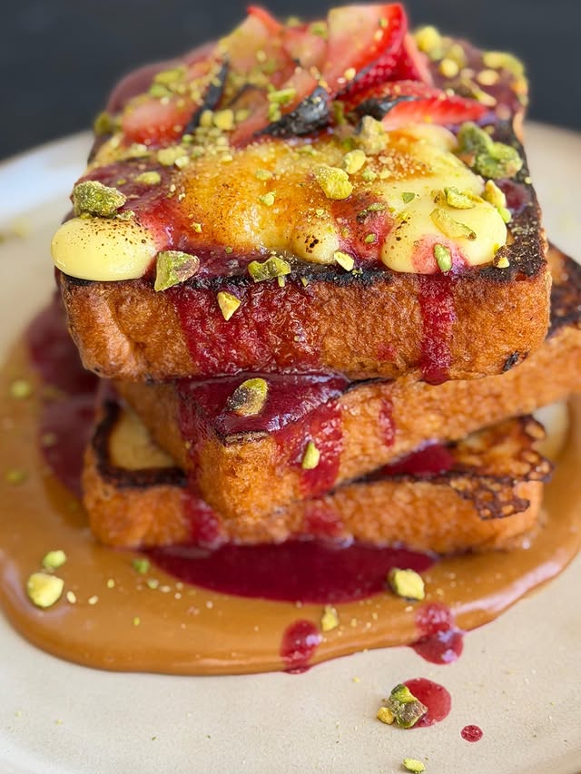 Brioche French toast with dulce de leche and pistachio