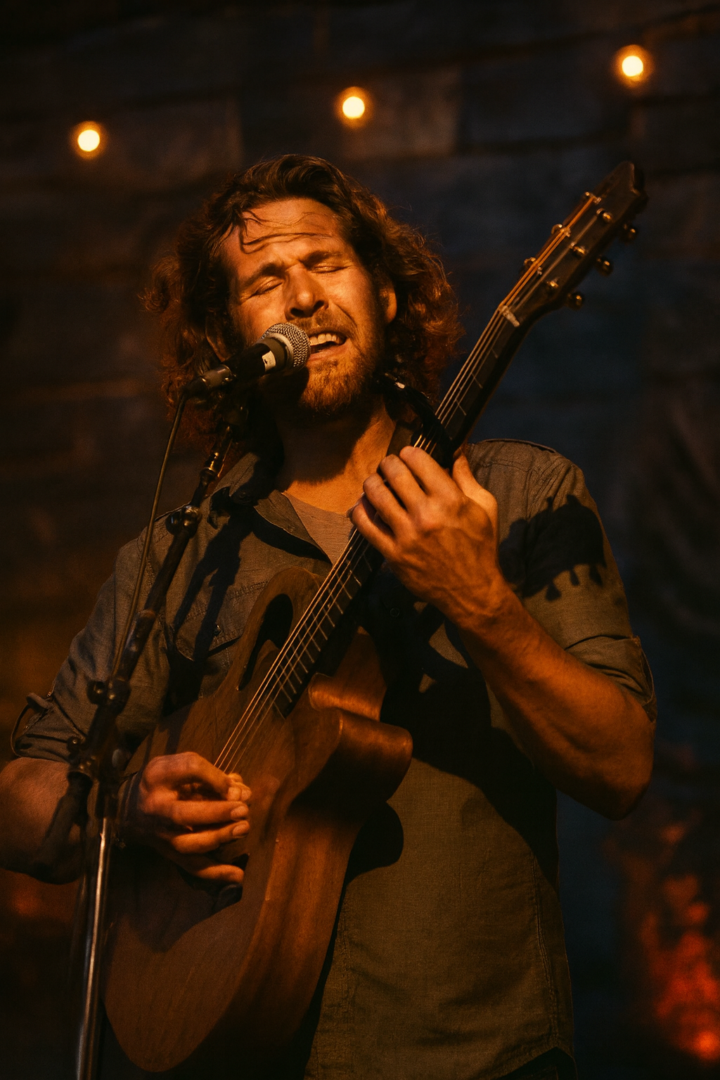 Jeff Brinkman performing at Hill Top Winery